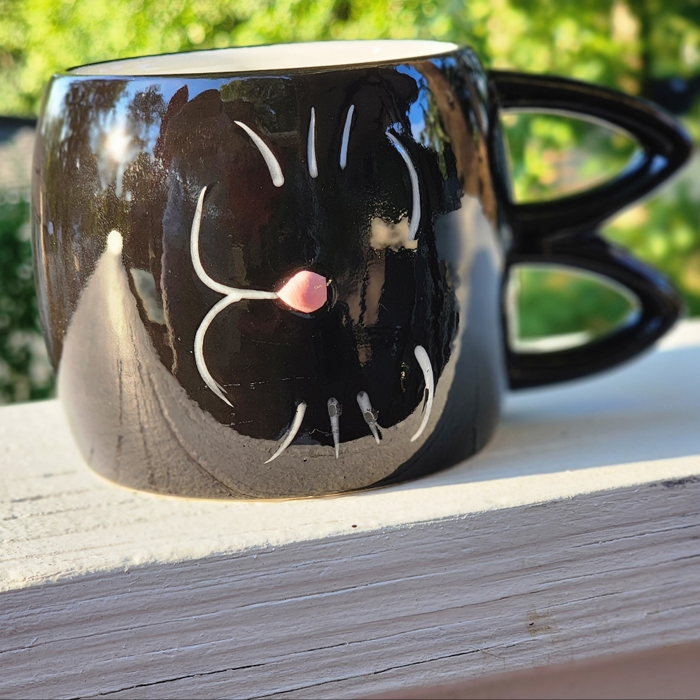 Black Kitty Cat Ceramic Coffee Mug - Picture 5 of 9